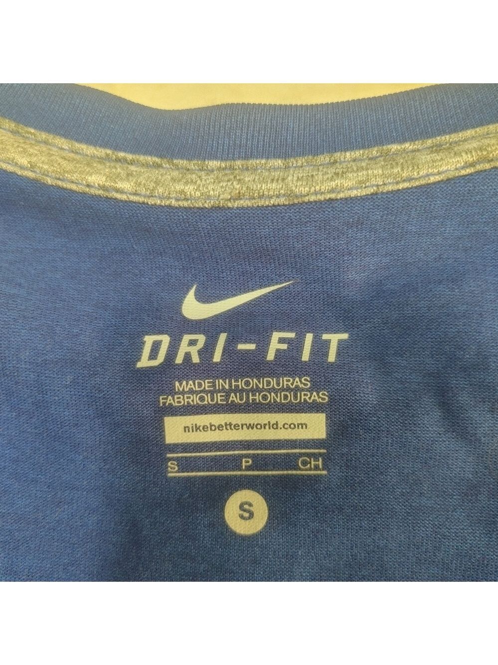 Kansas City Royals Nike Dry Fit Women’s V-neck Slim Fit Size Small Summer - Picture 5 of 10